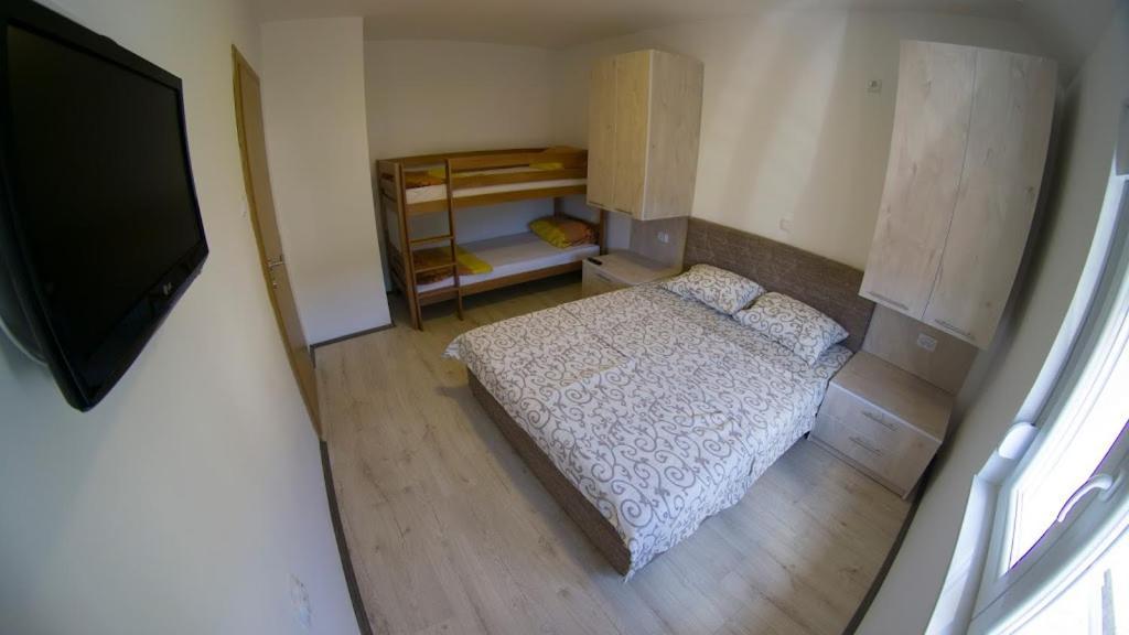 Apartmani Tom Trebinje Exterior foto