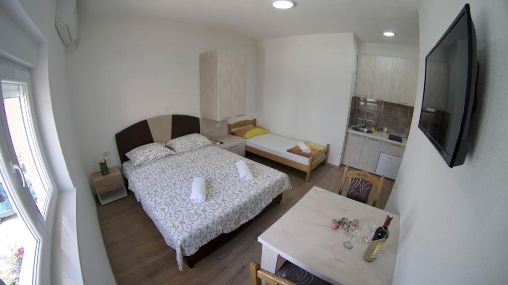 Apartmani Tom Trebinje Exterior foto