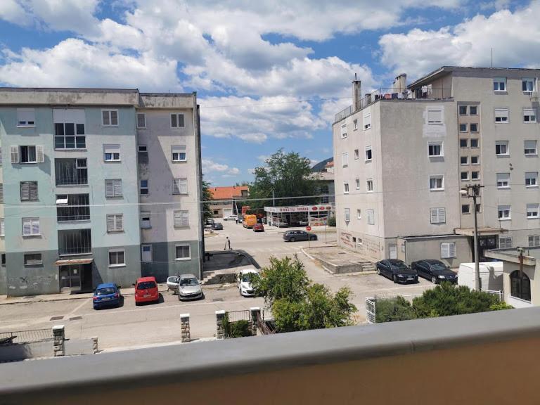 Apartmani Tom Trebinje Exterior foto